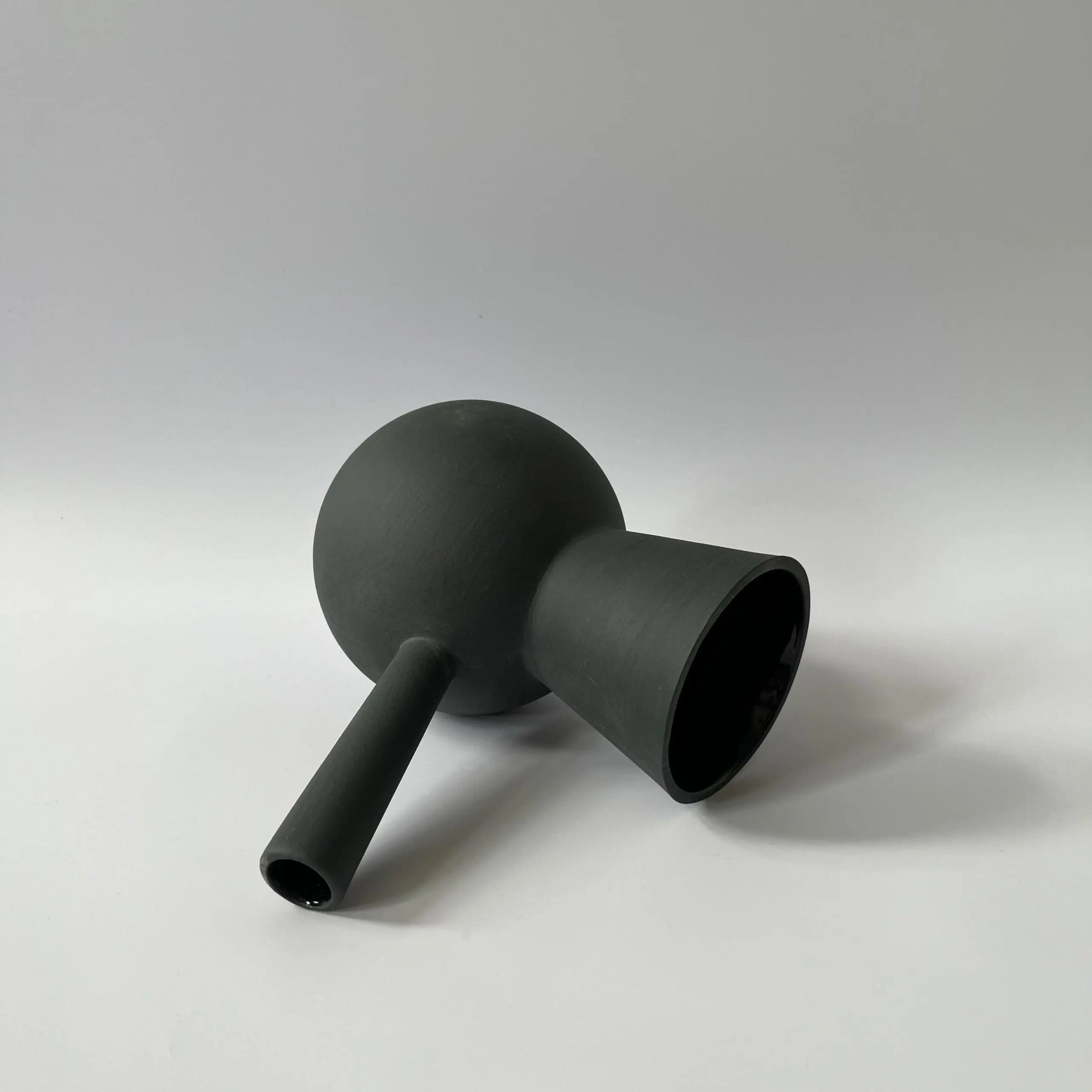 Abstract Watering Can - Caussa - Seedor