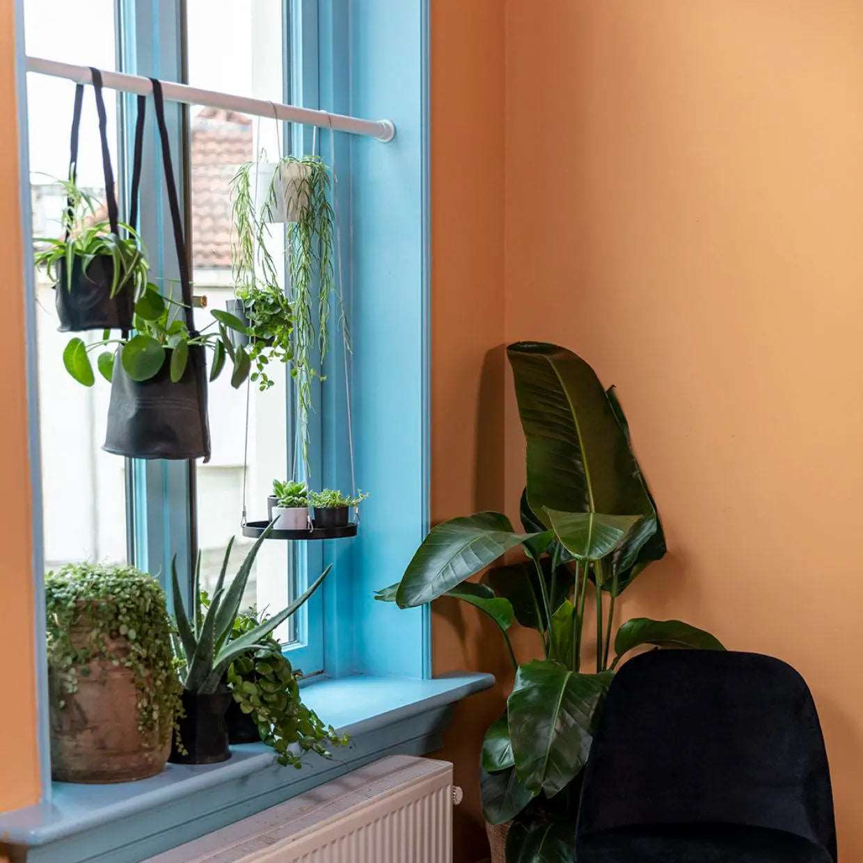 Telescopic Bar for Hanging Plants - Seedor